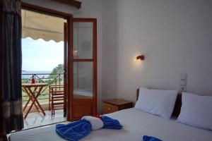 NIKIS ROOMS Alonissos Greece