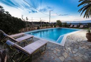Pericles Beach Villa