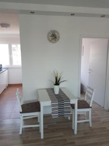 Apartment Alex Miramare 