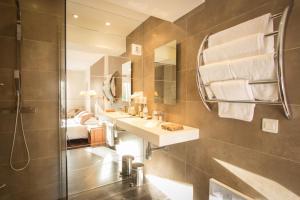 Hotels Les Trois Soleils : photos des chambres