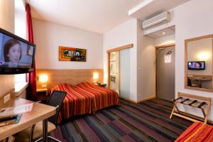 Hotels Hotel Vendome : Chambre Triple