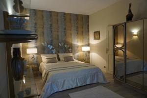 B&B / Chambres d'hotes Chambre d'Hote La Romaine : photos des chambres
