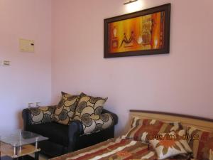 AF-6 Candolim with shared pool