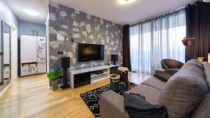 New Gallery Best West Apartment 101