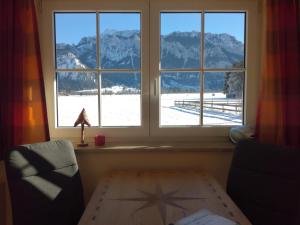 Lizzi Mountain Apartments