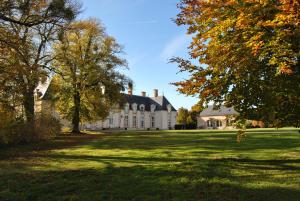 B&B / Chambres d'hotes Chateau La Touanne Loire valley : photos des chambres