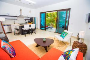 Bella Luna Beach Home #226859