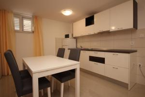 House Gorica 2 - underground level apartments