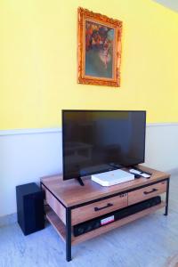 Nestor&Jeeves - DEBUSSY TERRASSE - Central - By shopping area