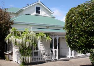 30 Ponsonby Terrace, Auckland, New Zealand.
