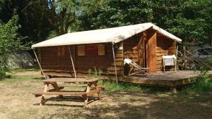 Campings Camping Le Viaduc Ardeche : photos des chambres