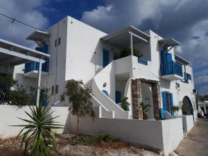 Angelos Rooms Irakleia-Island Greece