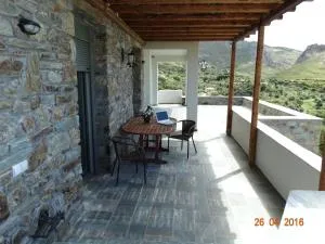 Balkonikarystos (To Mpalkoni tis Karistou) - Palaiá Khóra