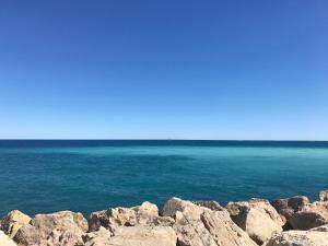 Appartements Menton nella vecchia citta con vista mare : photos des chambres