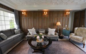 Biệt thự 4 phòng ngủ (4 Bedroom Villa)