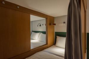 Single bunk in Female Dormitory room in Bunk & Bilik Hotel Jalan Ipoh