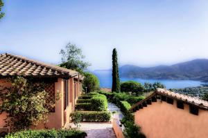 Double Room with Sea View room in Resort Le Picchiaie