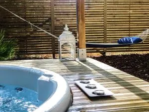 L'Haute en couleur cabanes spas - Marcheprime