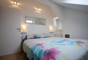 Apartment Andro,Trnje, private garage