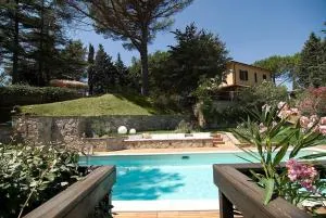 Stunning Country House overlooking Tuscany hills - Sant'Ermo