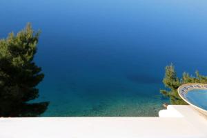 Grand Bleu Apartments & Villas Argolida Greece