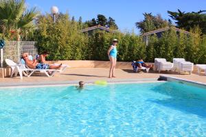 Campings Camping Hameau Des Cannisses : photos des chambres