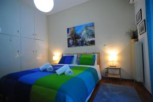 Renovated cozy apartment near to Acropolis