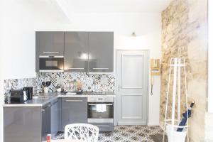 Augustins -Petit cocon calme et lumineux avec parking