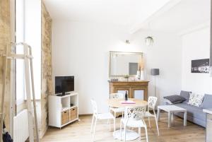 Augustins -Petit cocon calme et lumineux avec parking