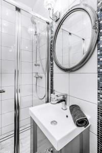 ClickTheFlat Palace Of Culture Apartment