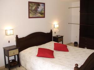Hotels AUBERGE du BORD des EAUX - Demi-pension assuree sur reservation : photos des chambres