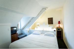 Hotels Hotel Les Ursulines : photos des chambres