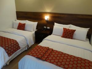 Twin Room room in Siena Hotel