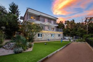 Villa Lovran, heated pool and Spa