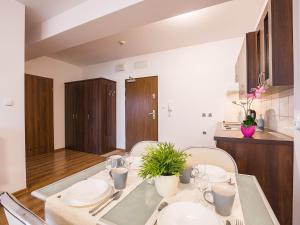 VacationClub - Arka Apartment 502