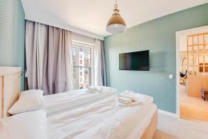 Chmielna Park, Sun & Snow