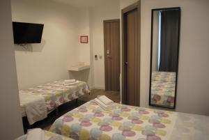 Triple Room room in Hostal Abril Madrid