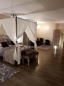 Habitación Doble Deluxe room in Riad Medina Mudejar