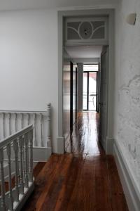 Bonjardim Flats - T1 + 1 com terraço