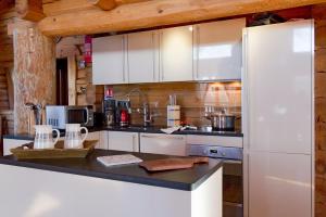 Chalets Odalys Chalet Leslie Alpen : photos des chambres