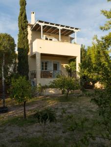 Sea View Pool Villa with Independent Guest house