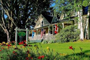 West Hill House B&B at Sugarbush