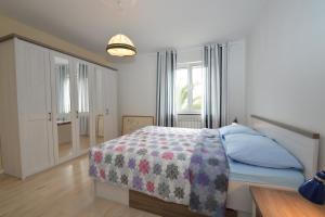 Apartment with garden - Ana 1