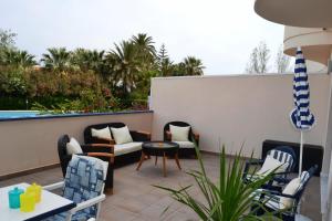 Las Olas Pili LOCDENIA