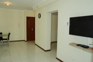 3BR Grand Palace With Private Bathtub By Travelio