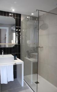 Triple Room room in Hotel Roc Meler