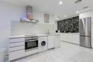 BookinMadrid - Plaza Mayor - Plaza Cascorro