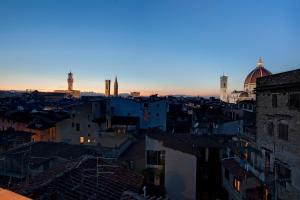 Torre Donati by Mmega