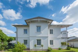 Haus Kastanienblick by Rujana