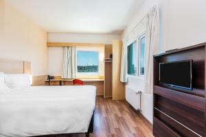 ibis Puerto Montt